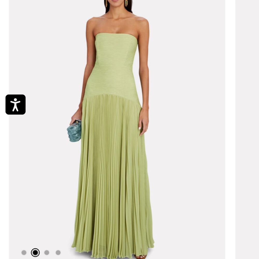 ISO - PLEASE in a size 6 or 8